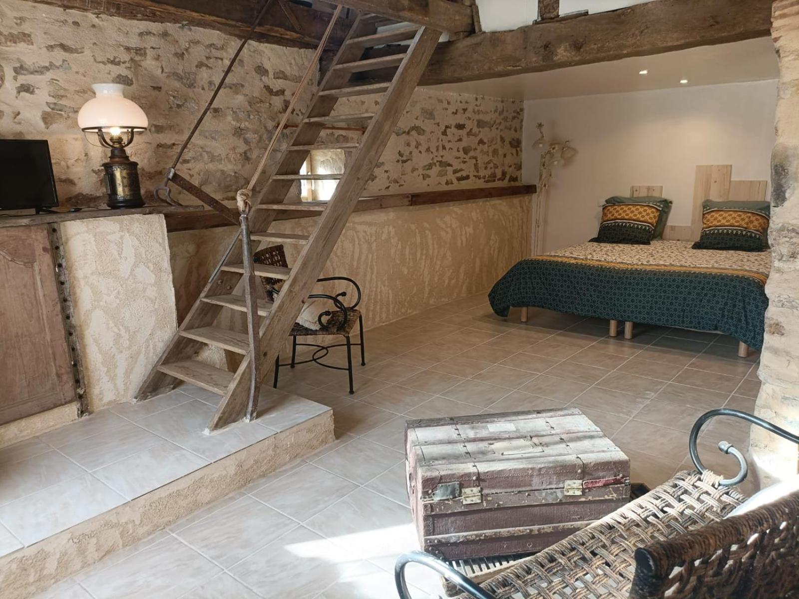 Le Pigeonnier Apartment Martel Exterior photo